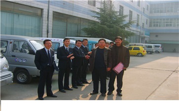 襄垣尹老板與鄭州超前漆共創(chuàng)輝煌！