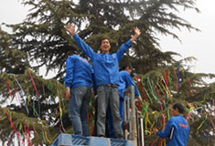 鄭州超前涂料歡迎您！專業(yè)真石漆生產(chǎn)廠家